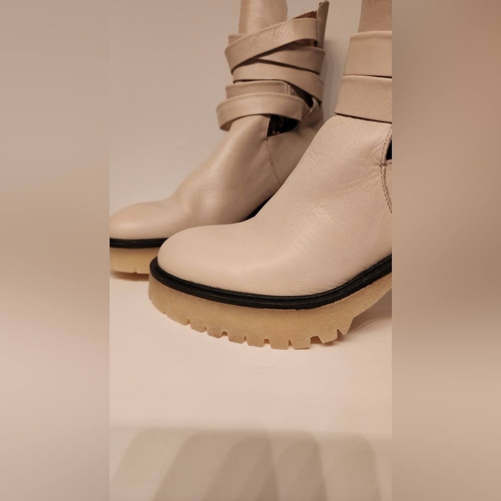 Free People Jesse Women's Cutout Boots In Ivory Size 8.5/39 - Picture 7 of 13